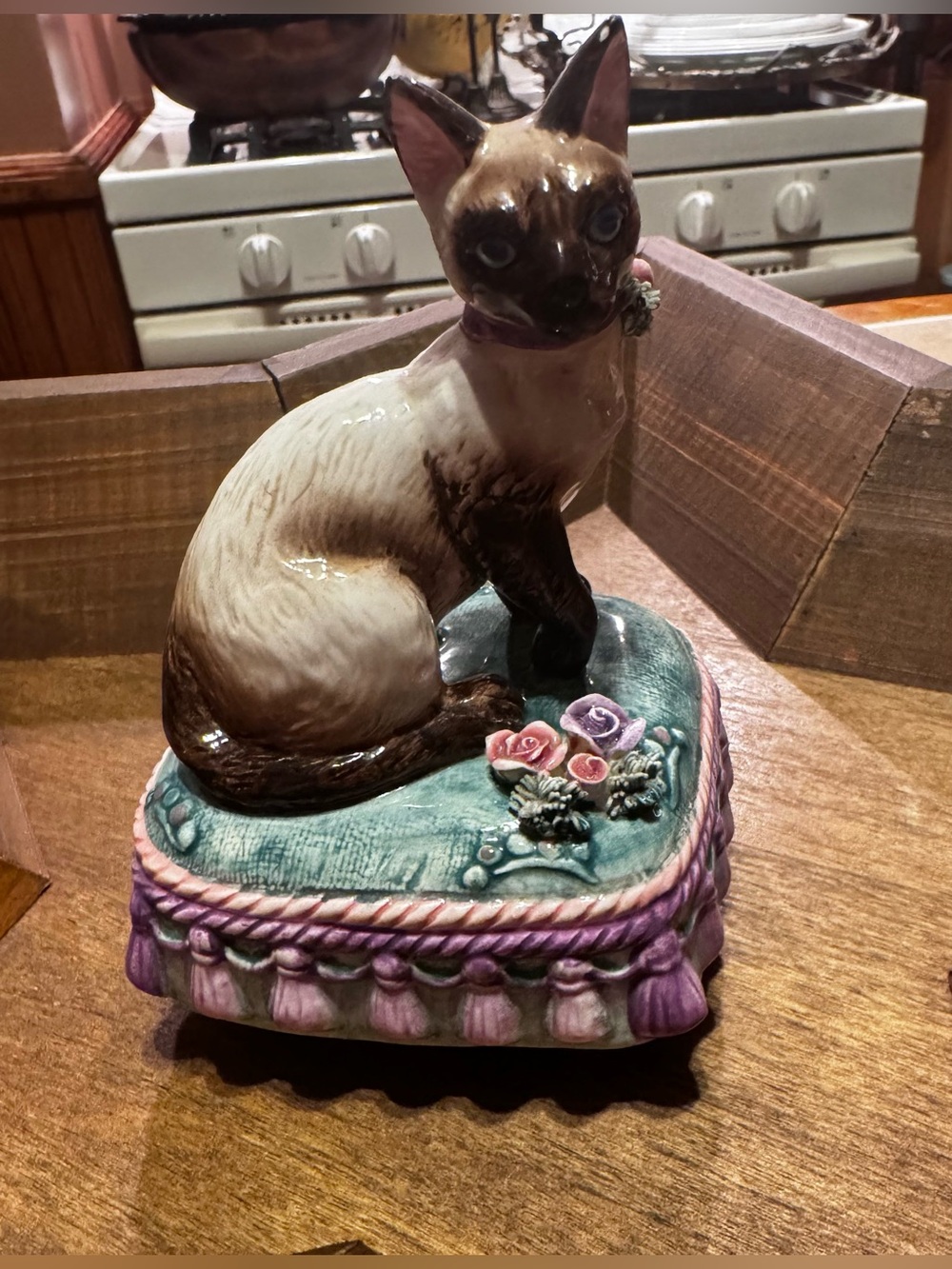 Yamaha Originals Siamese Cat Music Statue
